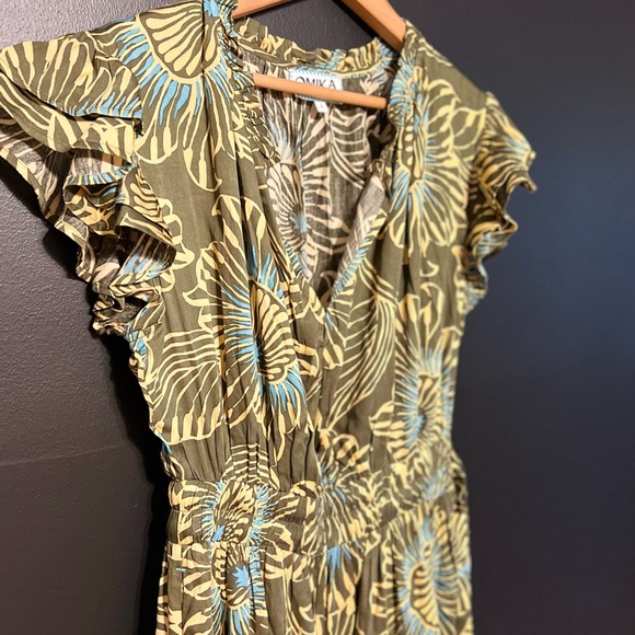 Omika Billie Midi Dress - Picture 2 of 16